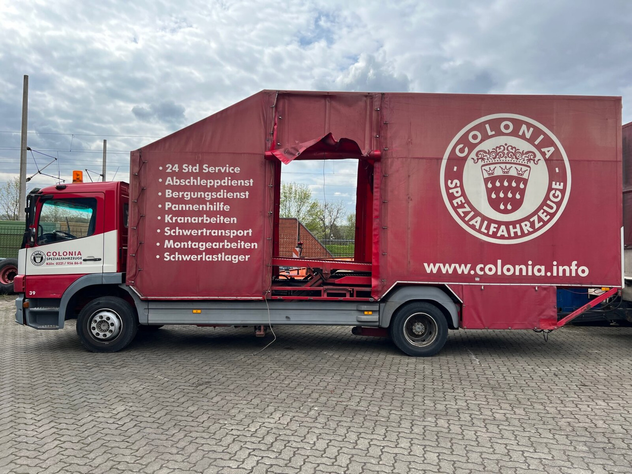 Mercedes-Benz Atego 1223 L 4x2 Atego 1223 L 4x2, Kompl. Zug, Lift- & Schiebeplateau, Funk - Camion transport auto: Foto 3 Mercedes-Benz Atego 1223 L 4x2 Atego 1223 L 4x2, Kompl. Zug, Lift- & Schiebeplateau, Funk - Camion transport auto: Foto 3