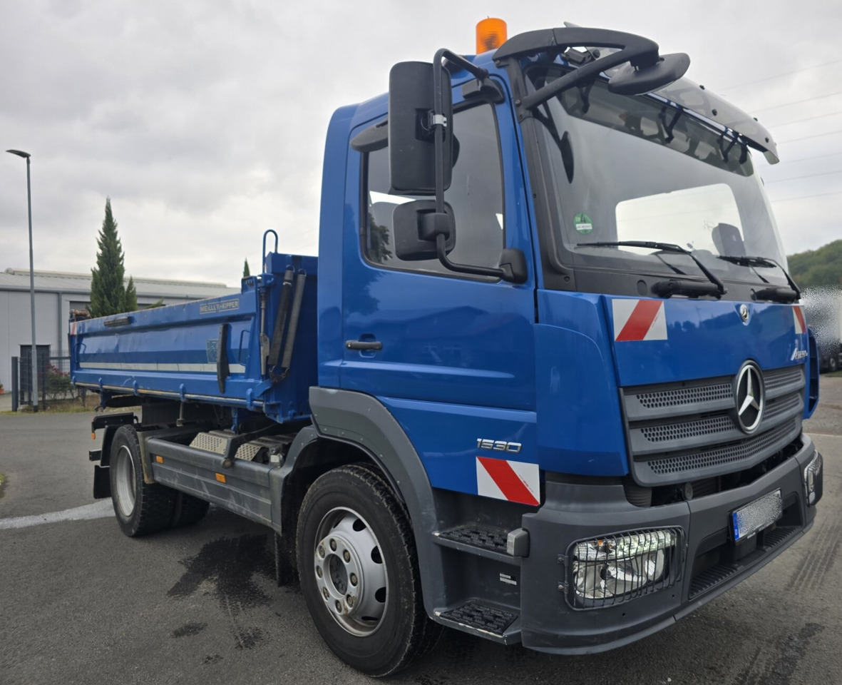 Mercedes-Benz Atego 1630 K 4x2 Atego 1630 K 4x2, Meiller 3-Seiten, 2 x AHK Öl - Camion basculantă: Foto 1 Mercedes-Benz Atego 1630 K 4x2 Atego 1630 K 4x2, Meiller 3-Seiten, 2 x AHK Öl - Camion basculantă: Foto 1