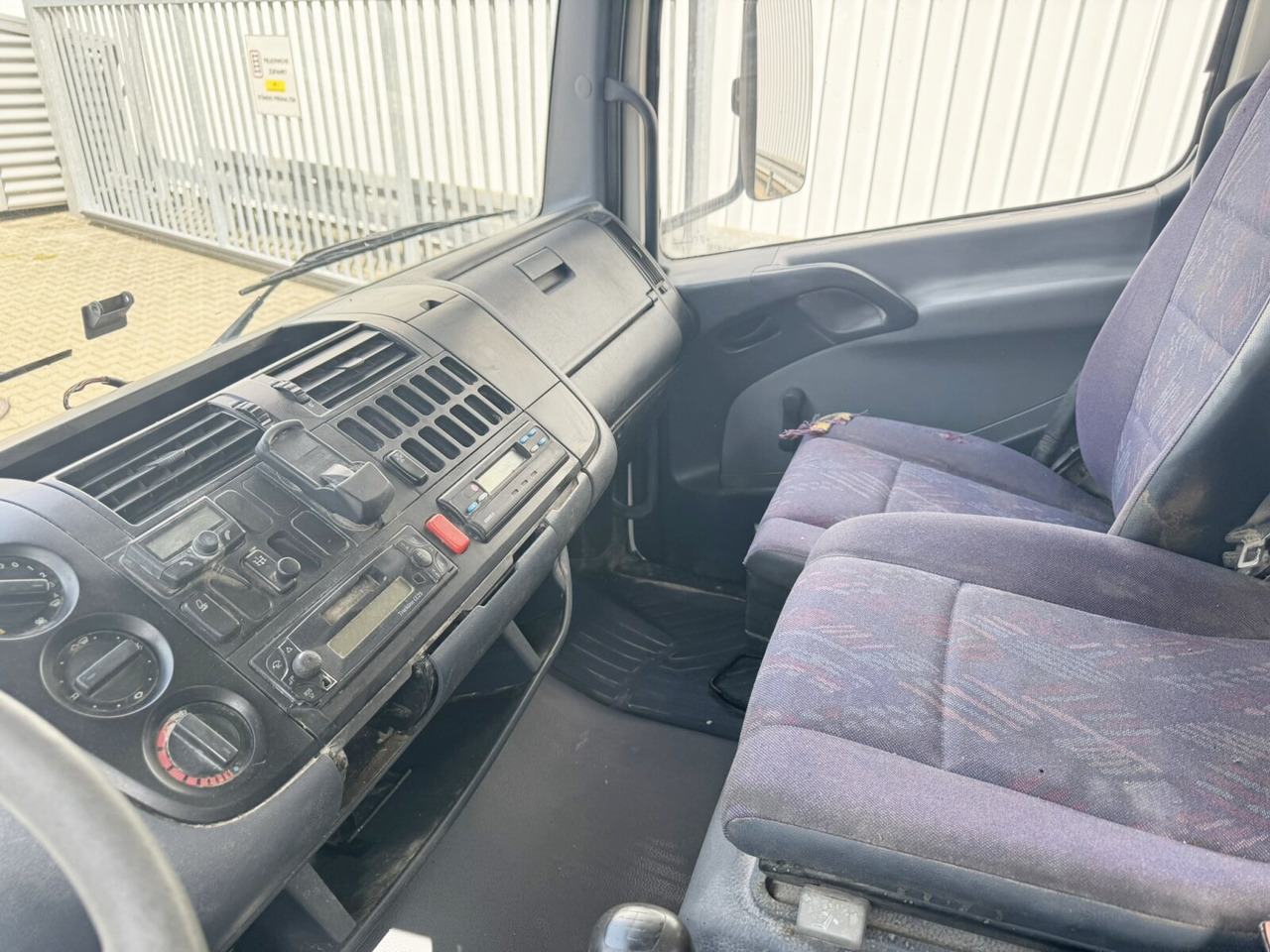 Mercedes-Benz Atego 815 K 4x2 Atego 815 K 4x2, 2 x AHK, Meiller - Camion basculantă: Foto 2 Mercedes-Benz Atego 815 K 4x2 Atego 815 K 4x2, 2 x AHK, Meiller - Camion basculantă: Foto 2