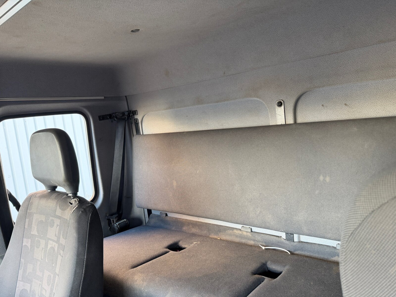 Mercedes-Benz Axor 1829 L 4x2 Axor 1829 L 4x2, 6-Sitzer - Camion platformă: Foto 5 Mercedes-Benz Axor 1829 L 4x2 Axor 1829 L 4x2, 6-Sitzer - Camion platformă: Foto 5