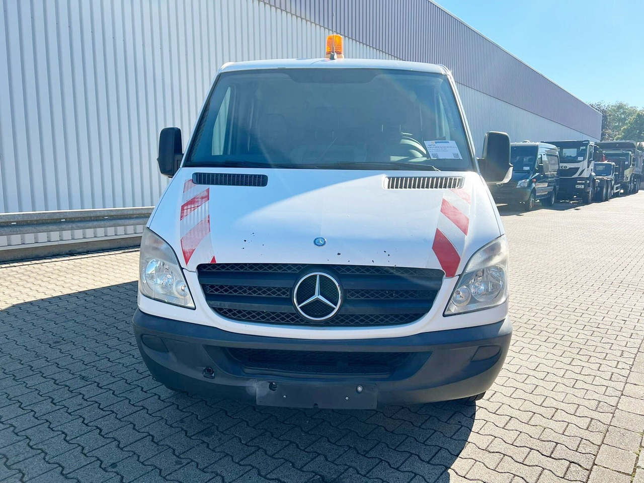 Autoutilitară cu prelată, Autoutilitară cabină dublă Mercedes-Benz Sprinter 209 CDI 4x2 Doka Sprinter 209 CDI 4x2 Doka: Foto 6 Autoutilitară cu prelată, Autoutilitară cabină dublă Mercedes-Benz Sprinter 209 CDI 4x2 Doka Sprinter 209 CDI 4x2 Doka: Foto 6