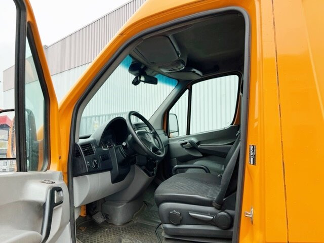 Mercedes-Benz Sprinter 515 CDI 4x2 Sprinter 515 CDI 4x2 - Dubă: Foto 2 Mercedes-Benz Sprinter 515 CDI 4x2 Sprinter 515 CDI 4x2 - Dubă: Foto 2
