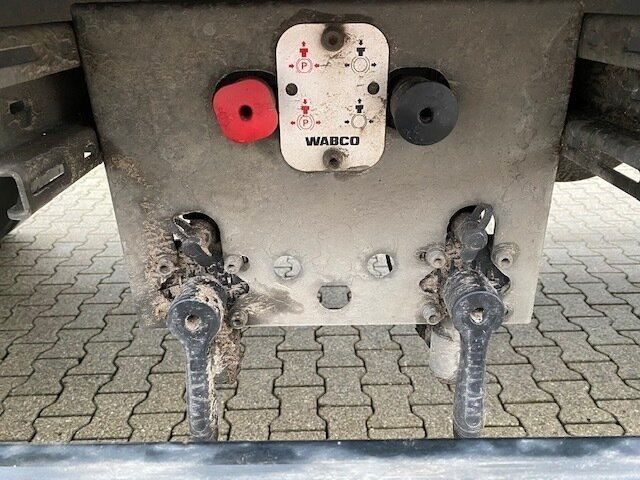 Orten PRASQ 18 Getränkeanhänger PRASQ 18 Getränkeanhänger, Stapleraufnahme, 6 x Vorhanden! - Remorcă furgon: Foto 5 Orten PRASQ 18 Getränkeanhänger PRASQ 18 Getränkeanhänger, Stapleraufnahme, 6 x Vorhanden! - Remorcă furgon: Foto 5