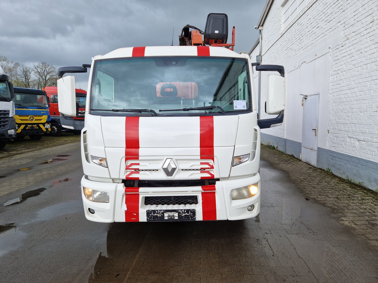 Camion cu macara, Camion furgon Renault D 180.75 4x2 D 180.75 4x2 mit Kran Palfinger PK6001: Foto 9 Camion cu macara, Camion furgon Renault D 180.75 4x2 D 180.75 4x2 mit Kran Palfinger PK6001: Foto 9
