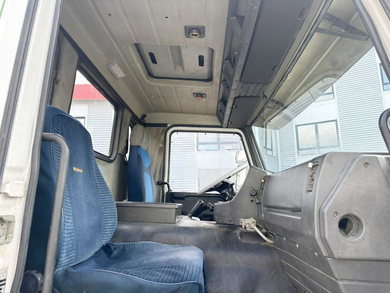 Scania P93 HK 250 6x4L P93 HK 250 6x4L, Abrollkipper - Camion cu cârlig: Foto 4 Scania P93 HK 250 6x4L P93 HK 250 6x4L, Abrollkipper - Camion cu cârlig: Foto 4