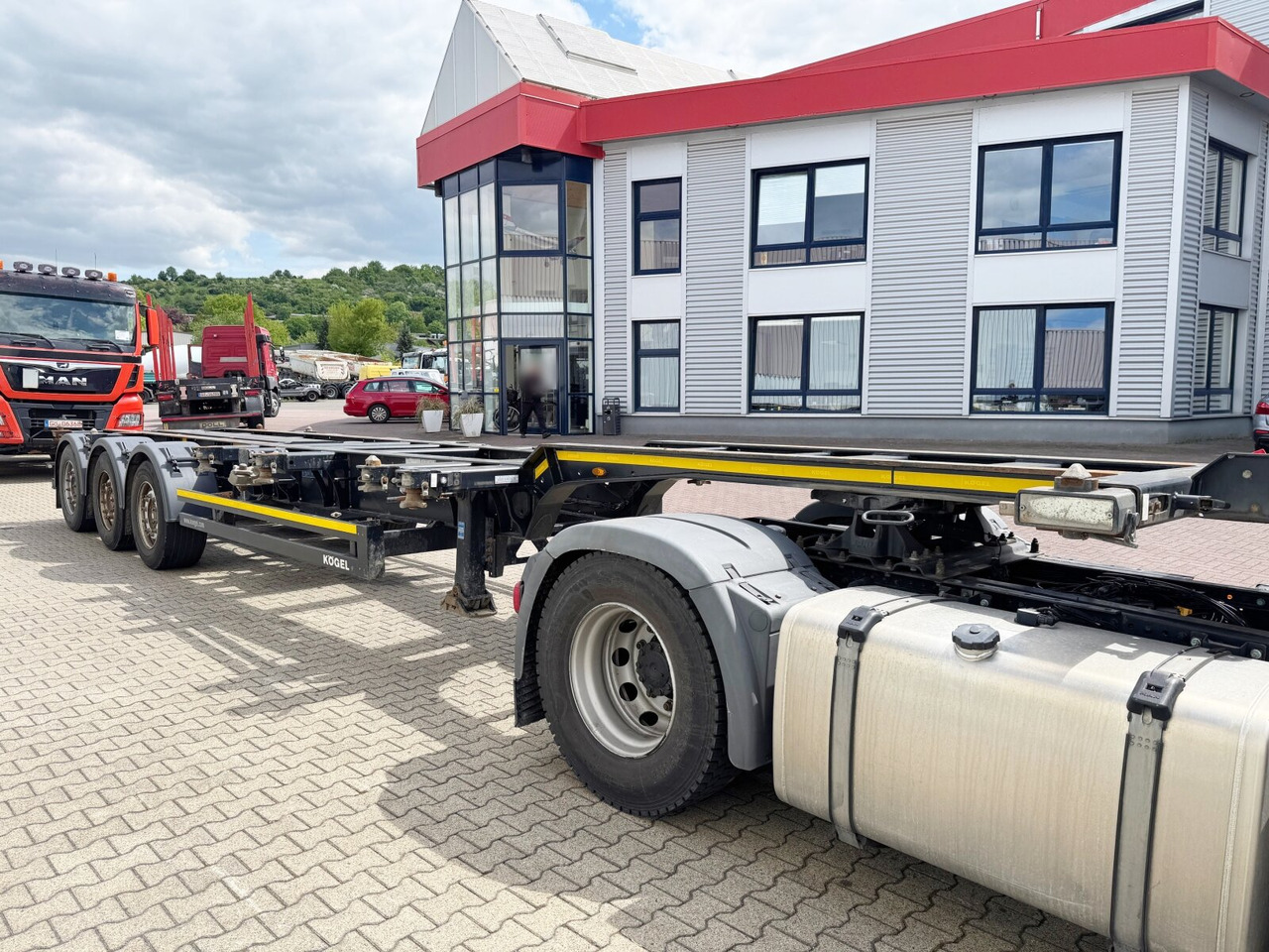 Leasing de Kögel Port 45 Simplex Container-Chassis Port 45 Simplex, Container-Chassis, 20/2x20/30/40/45 Fuß, ausziehbar Kögel Port 45 Simplex Container-Chassis Port 45 Simplex, Container-Chassis, 20/2x20/30/40/45 Fuß, ausziehbar: Foto 11