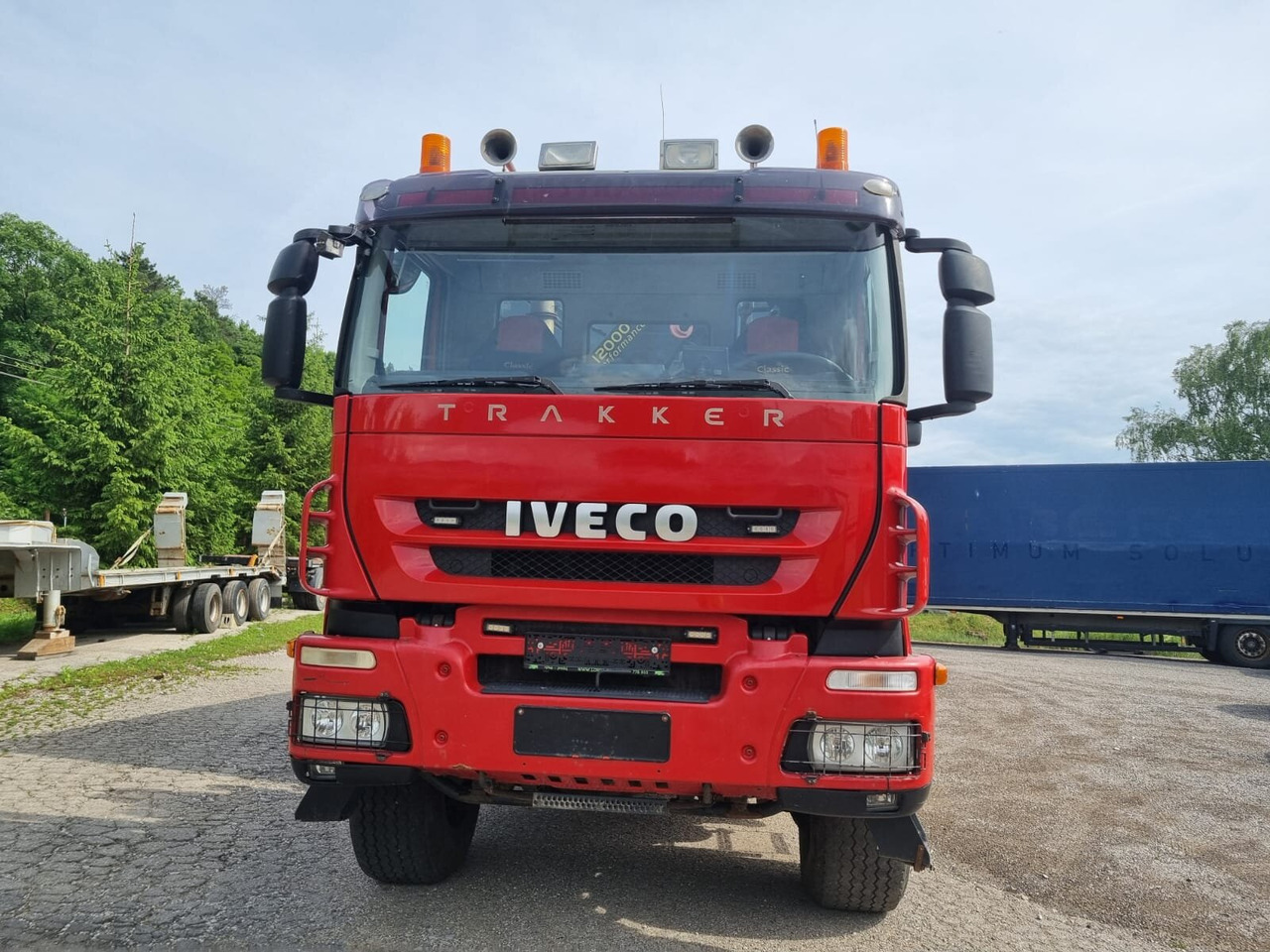 Trakker AD380T41W 6x6 Trakker AD380T41W 6x6 - Camion şasiu: Foto 2 Trakker AD380T41W 6x6 Trakker AD380T41W 6x6 - Camion şasiu: Foto 2