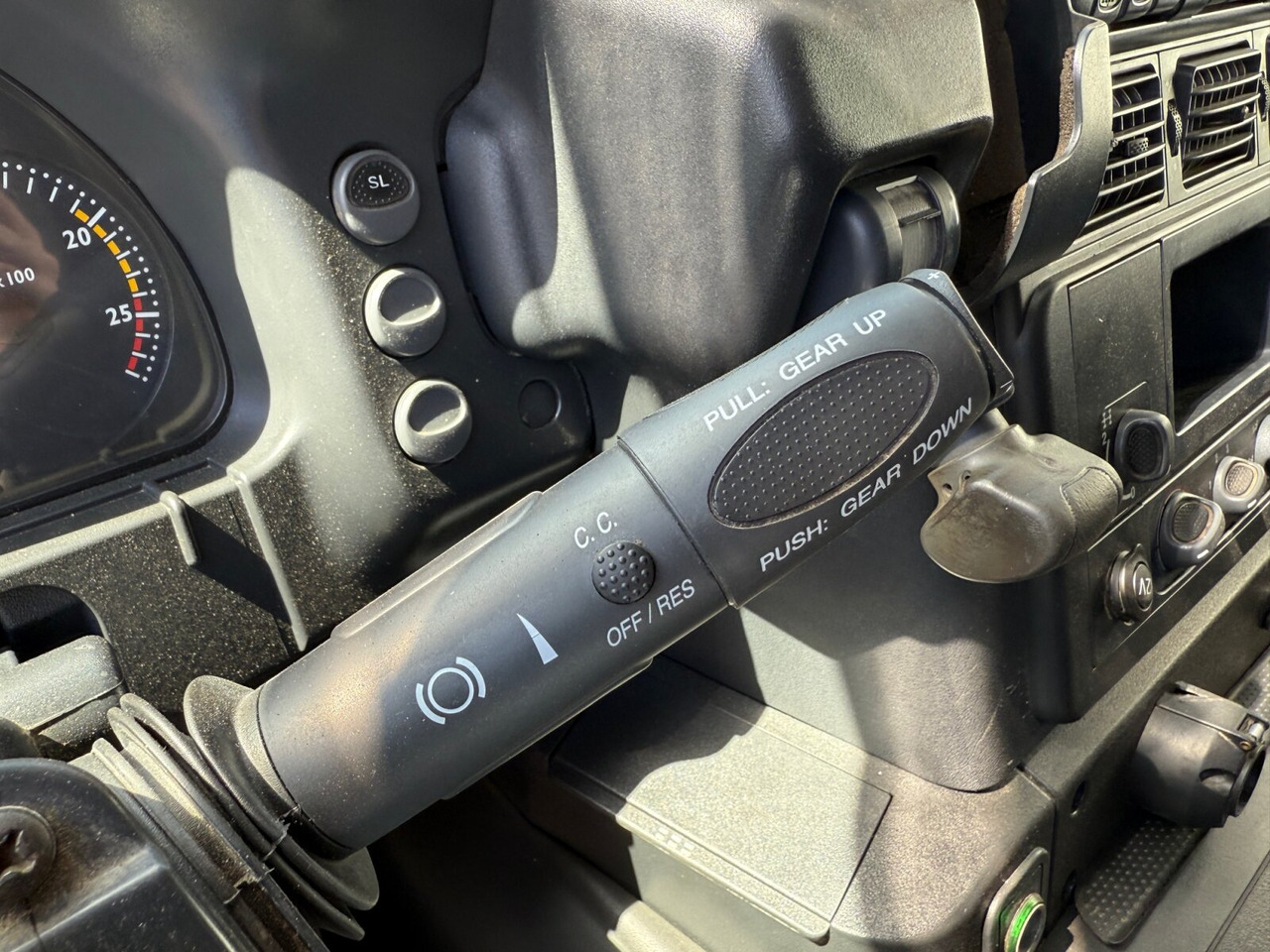 Trakker AT380T45/P 6x4 Trakker AT380T45/P 6x4, EEV - Camion şasiu: Foto 3 Trakker AT380T45/P 6x4 Trakker AT380T45/P 6x4, EEV - Camion şasiu: Foto 3