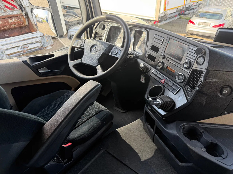 Cap tractor Mercedes-Benz Actros 1845 RETARDER + KIPPER HYDRAULIC + EURO 6 + AIRCO: Foto 12