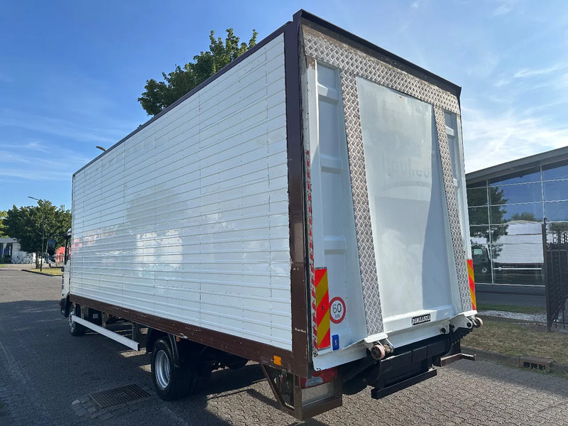 MAN TGL 12.210 MANUAL + 2000 KG LIFT + 2.60 M HIGH BIG BOX + AIRCO + SPRING / SPRING + 3 SEATS - Camion furgon: Foto 3 MAN TGL 12.210 MANUAL + 2000 KG LIFT + 2.60 M HIGH BIG BOX + AIRCO + SPRING / SPRING + 3 SEATS - Camion furgon: Foto 3