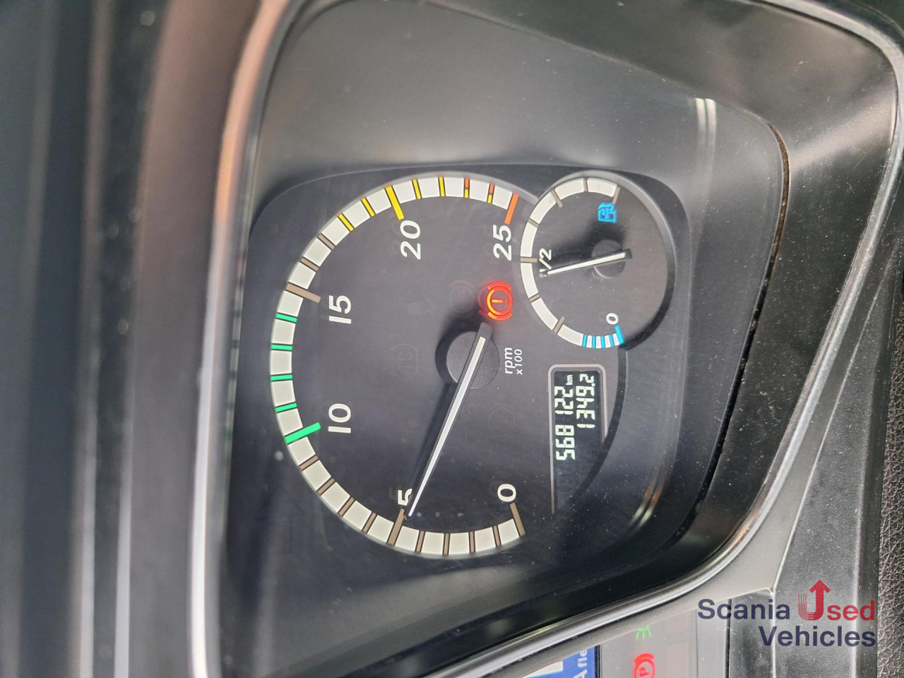 MERCEDES-BENZ 1840 ADR/FL mit Hydraulik NUR 568 Tkm!!! - Cap tractor: Foto 4 MERCEDES-BENZ 1840 ADR/FL mit Hydraulik NUR 568 Tkm!!! - Cap tractor: Foto 4