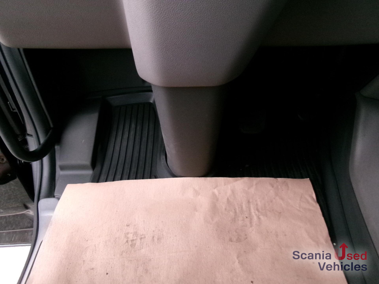 SCANIA R 450 A4x2NA - Cap tractor: Foto 4 SCANIA R 450 A4x2NA - Cap tractor: Foto 4