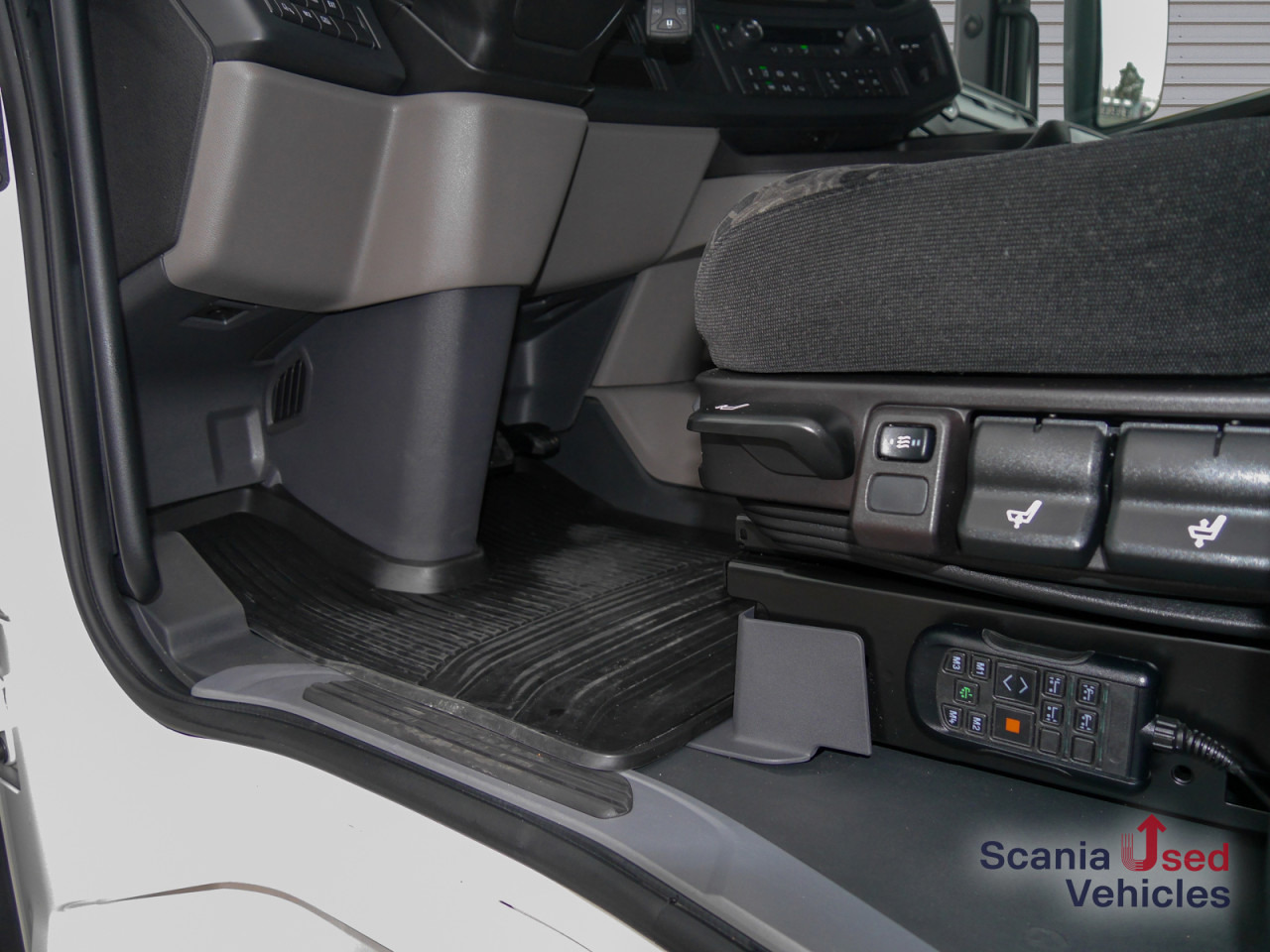 SCANIA R 460 A4x2NA - SUPER - - Cap tractor: Foto 3 SCANIA R 460 A4x2NA - SUPER - - Cap tractor: Foto 3