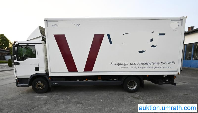 MAN (V181) MAN TGL 12.250 4x2 L/BL Koffer Ladebordwand Klimaautomatik NAVI Luftfederung Automatikgetriebe EURO 6 - Camion furgon: Foto 1 MAN (V181) MAN TGL 12.250 4x2 L/BL Koffer Ladebordwand Klimaautomatik NAVI Luftfederung Automatikgetriebe EURO 6 - Camion furgon: Foto 1