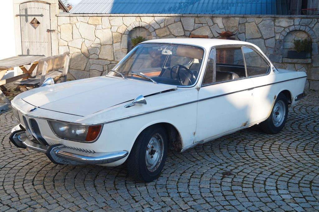 BMW 2000 CS BMW 2000 CS - Coupe: Foto 2 BMW 2000 CS BMW 2000 CS - Coupe: Foto 2