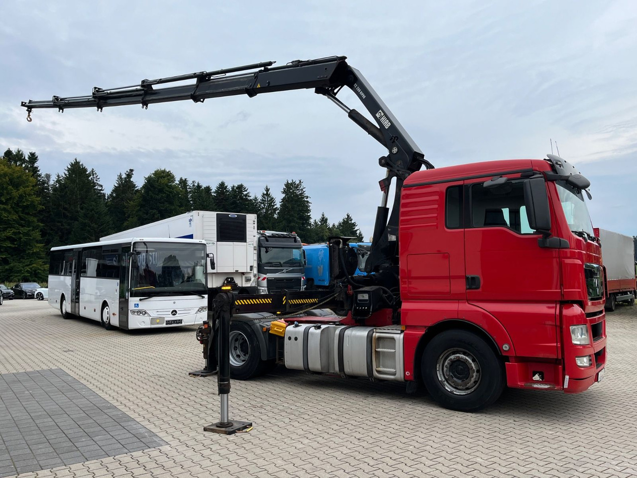 MAN TGX 18.400 mit Kran HIAB 288E P-5 HIPRO - Cap tractor: Foto 3 MAN TGX 18.400 mit Kran HIAB 288E P-5 HIPRO - Cap tractor: Foto 3