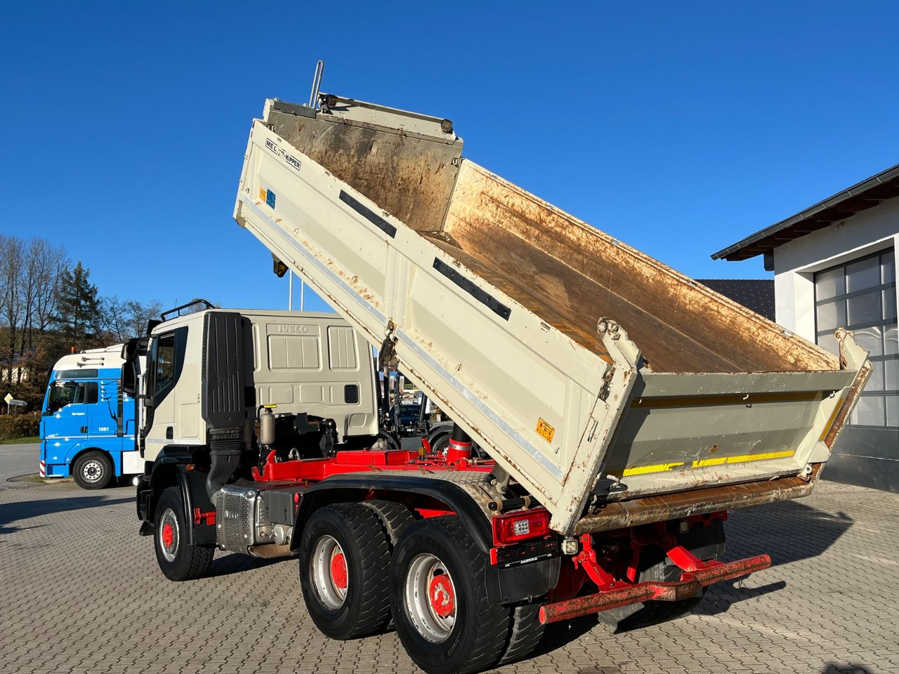 Iveco Starlis X-Way 480 6x6 Hydro Meiller Bordmatik - Camion basculantă: Foto 3 Iveco Starlis X-Way 480 6x6 Hydro Meiller Bordmatik - Camion basculantă: Foto 3