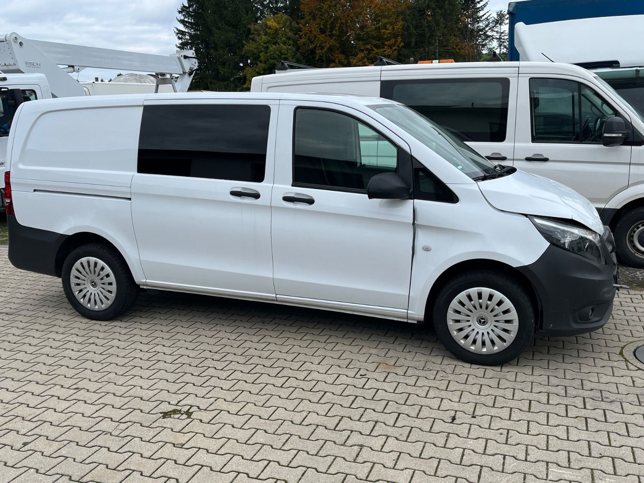 Mercedes-Benz Vito 116CDI 53384KM - Autoutilitară compactă: Foto 5 Mercedes-Benz Vito 116CDI 53384KM - Autoutilitară compactă: Foto 5