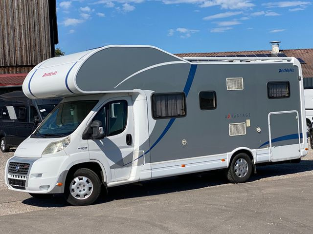 Dethleffs A 7071, Solar,SAT,AHK - Autorulotă alkov: Foto 4 Dethleffs A 7071, Solar,SAT,AHK - Autorulotă alkov: Foto 4