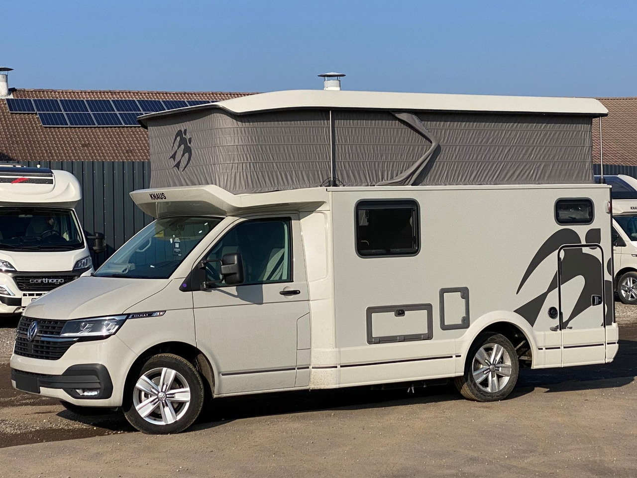 Knaus Tourer CUV 500 MQ CUVISION ,mit Slide Bett,4pers - Autorulotă semi-integrată: Foto 4 Knaus Tourer CUV 500 MQ CUVISION ,mit Slide Bett,4pers - Autorulotă semi-integrată: Foto 4