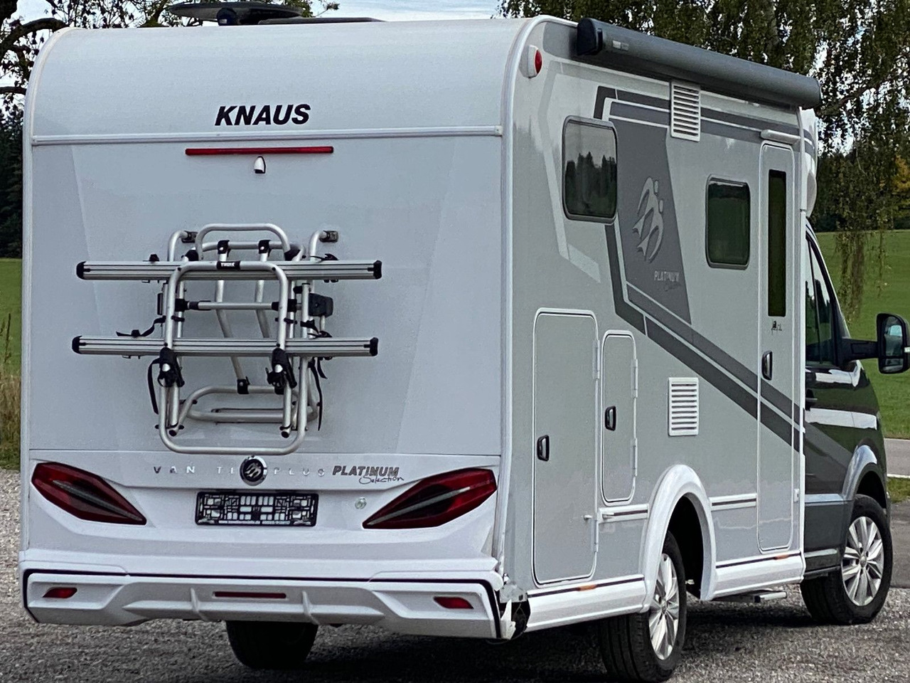 Knaus Van TI PLUS Platinium Selection 650 MEG,Automat - Autorulotă semi-integrată: Foto 2 Knaus Van TI PLUS Platinium Selection 650 MEG,Automat - Autorulotă semi-integrată: Foto 2