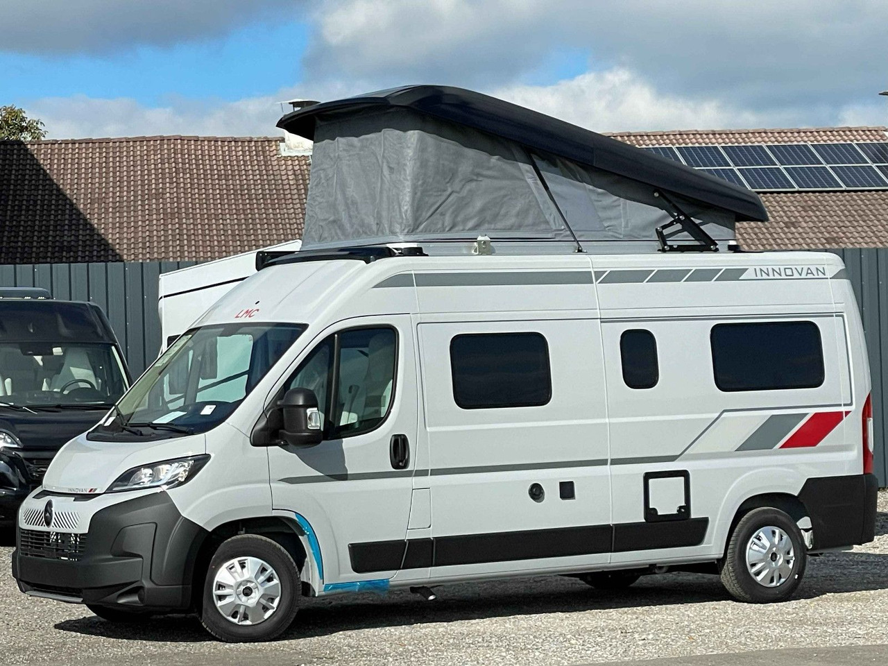 LMC INNOVAN 600 ,ASD, Aufstelldach,26 Modell, - Camper van: Foto 5 LMC INNOVAN 600 ,ASD, Aufstelldach,26 Modell, - Camper van: Foto 5
