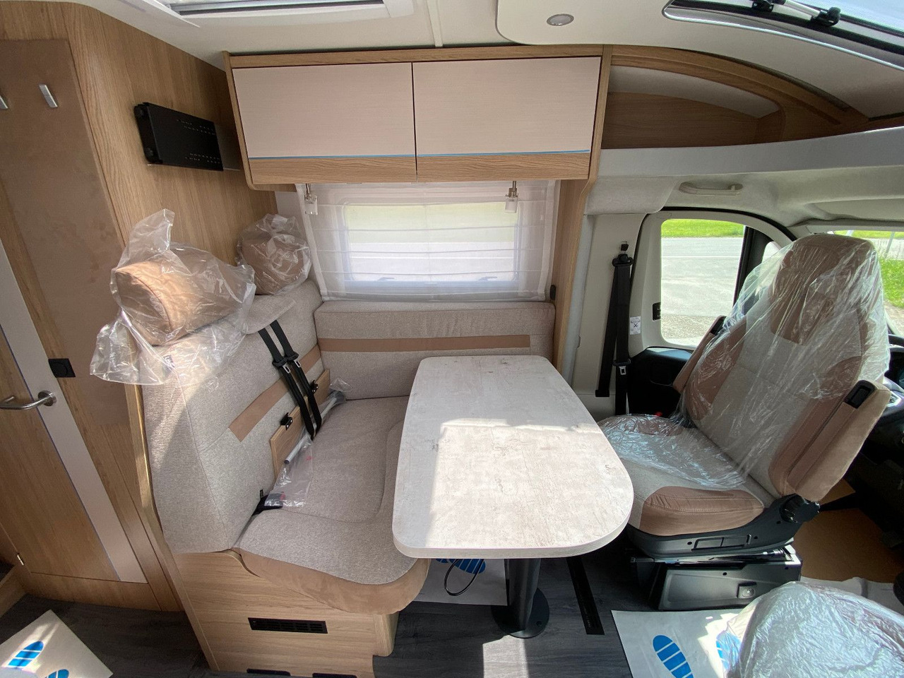 Autorulotă semi-integrată LMC T 662 Grey Selection,Automatik, MarkiseALDE Heiz: Foto 11