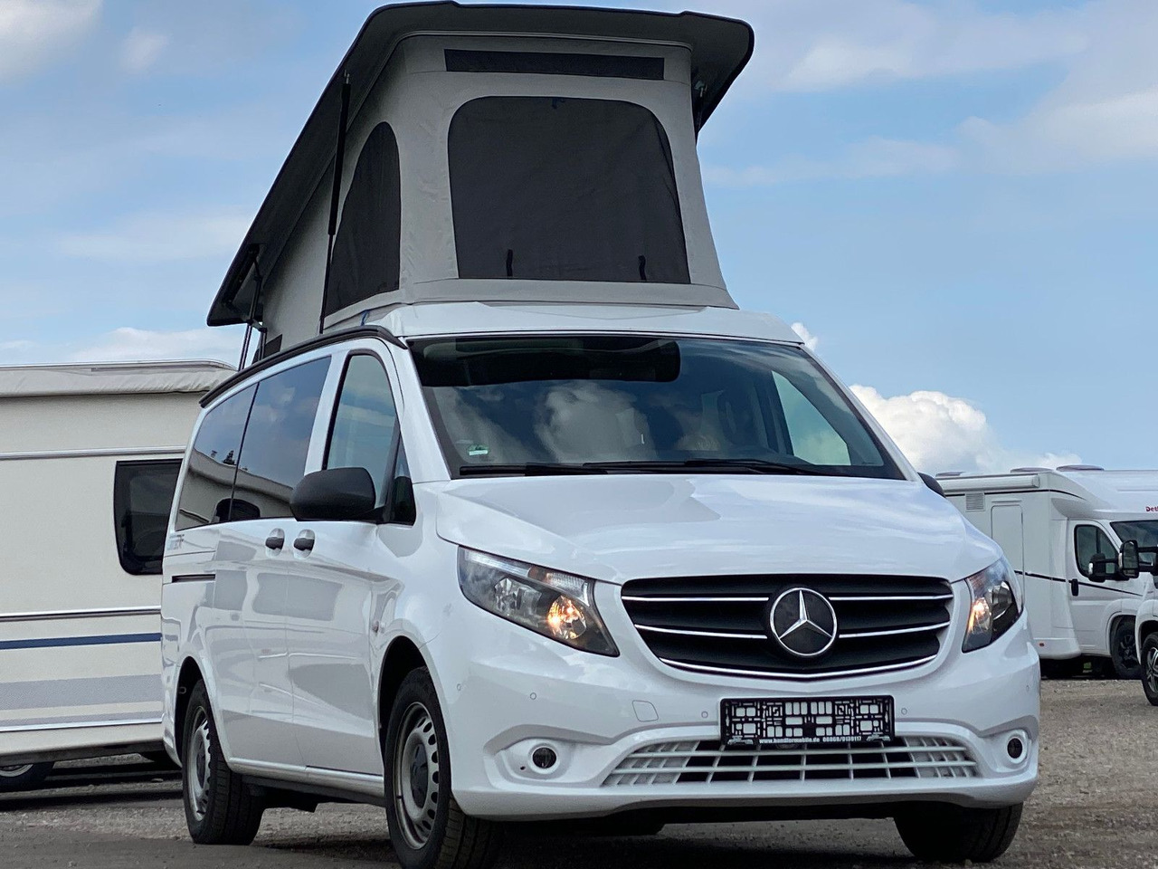 Pössl Campstar Mercedes Vito Tourer Pro Lang - Camper van: Foto 1 Pössl Campstar Mercedes Vito Tourer Pro Lang - Camper van: Foto 1