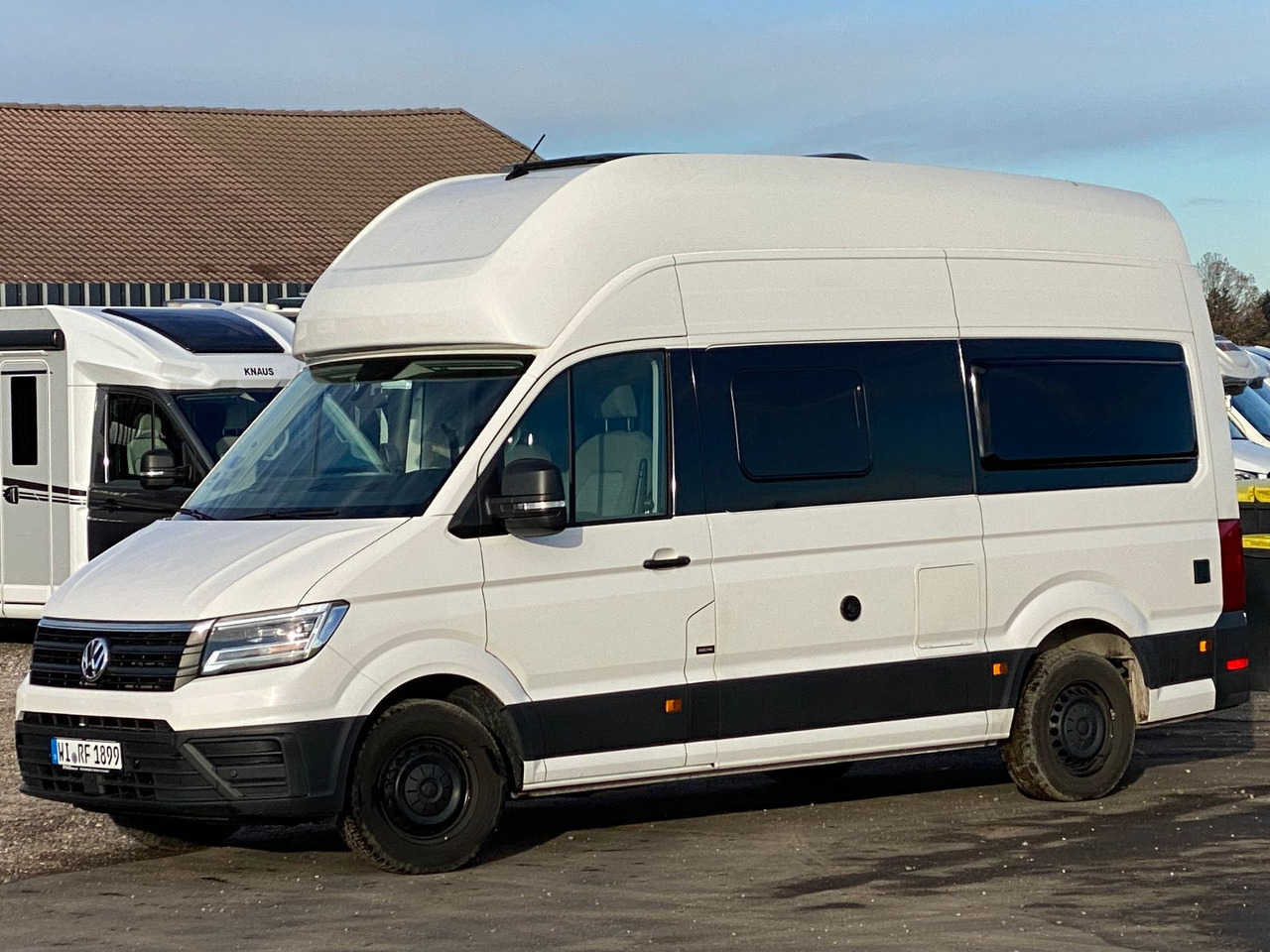 Volkswagen Grand California 600 FW, 3/4 Bett - Camper van: Foto 1 Volkswagen Grand California 600 FW, 3/4 Bett - Camper van: Foto 1