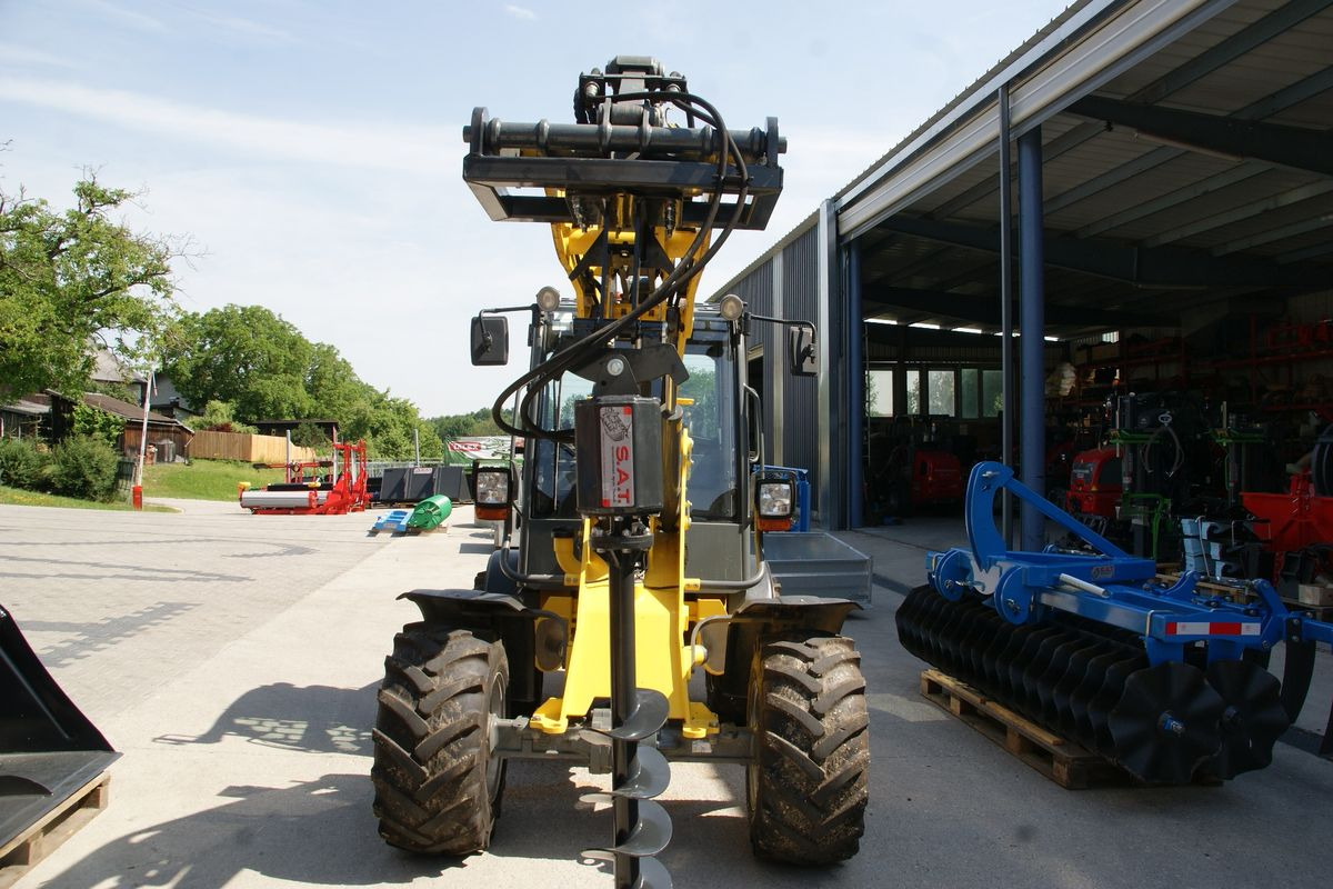 SAT- Hydraulischer Erdbohrer-Hoflader-NEU - Braț, Foreza pentru Utilaje agricole: Foto 2 SAT- Hydraulischer Erdbohrer-Hoflader-NEU - Braț, Foreza pentru Utilaje agricole: Foto 2