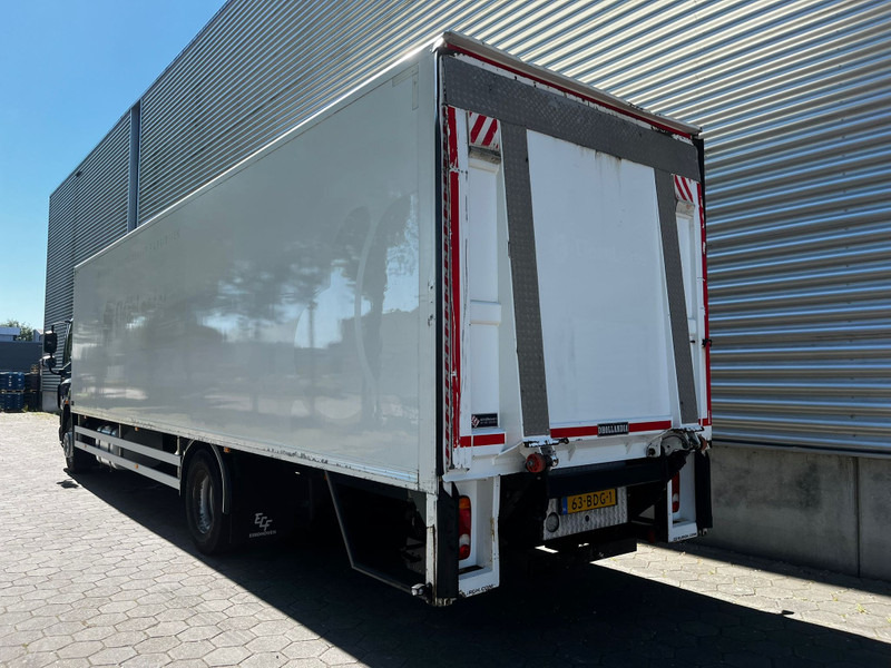 DAF CF 65.250 / EEV / 549.000 KM..!! / Tail Lift / TUV: 11-2025 / NL Truck - Camion furgon: Foto 2 DAF CF 65.250 / EEV / 549.000 KM..!! / Tail Lift / TUV: 11-2025 / NL Truck - Camion furgon: Foto 2