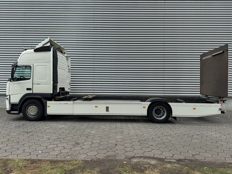Volvo FM 330 XL EEV / I-Shift / VEB+ / 334.000..KM!! / Tail Lift / NL Truck - Camion transport containere/ Swap body: Foto 5 Volvo FM 330 XL EEV / I-Shift / VEB+ / 334.000..KM!! / Tail Lift / NL Truck - Camion transport containere/ Swap body: Foto 5