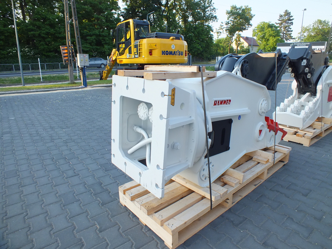 DEMOQ DRK 21 Hydraulic Rotating Pulveriser Crusher 2000 KG - Foarfece hidraulic pentru Excavator: Foto 4 DEMOQ DRK 21 Hydraulic Rotating Pulveriser Crusher 2000 KG - Foarfece hidraulic pentru Excavator: Foto 4