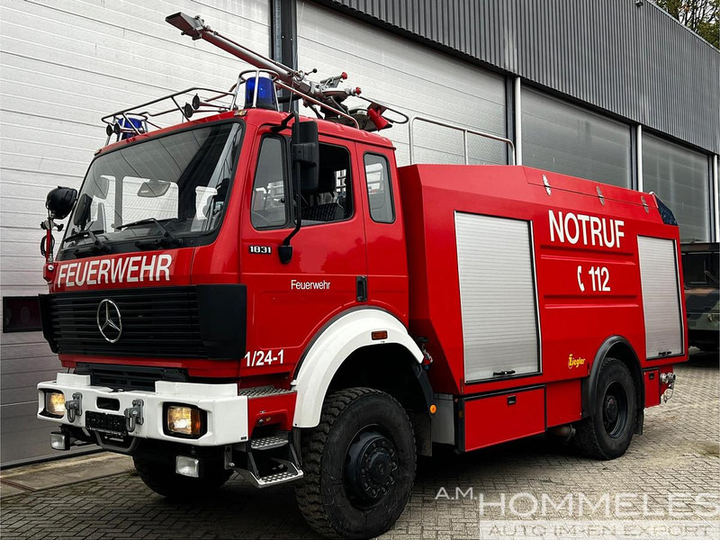 Mercedes-Benz 1831 AK 4x4 - Autospeciala de stins incendii: Foto 2 Mercedes-Benz 1831 AK 4x4 - Autospeciala de stins incendii: Foto 2