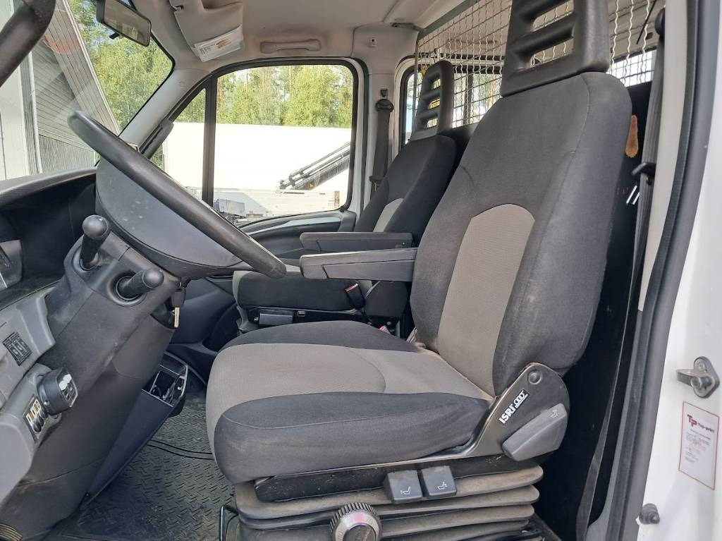 Iveco Daily 70 C17 Doppel 3.0 - Camion platformă: Foto 4 Iveco Daily 70 C17 Doppel 3.0 - Camion platformă: Foto 4