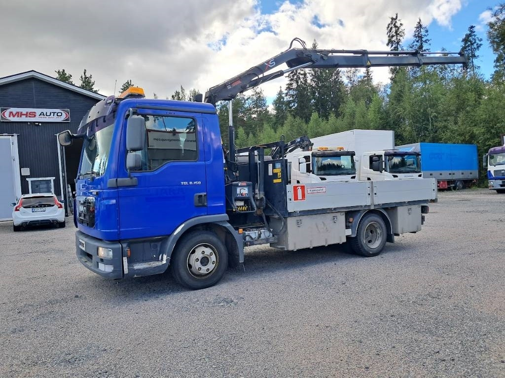 MAN TGL 8.150 Hiab 066-2 10v tarkastettu - Camion cu macara: Foto 1 MAN TGL 8.150 Hiab 066-2 10v tarkastettu - Camion cu macara: Foto 1