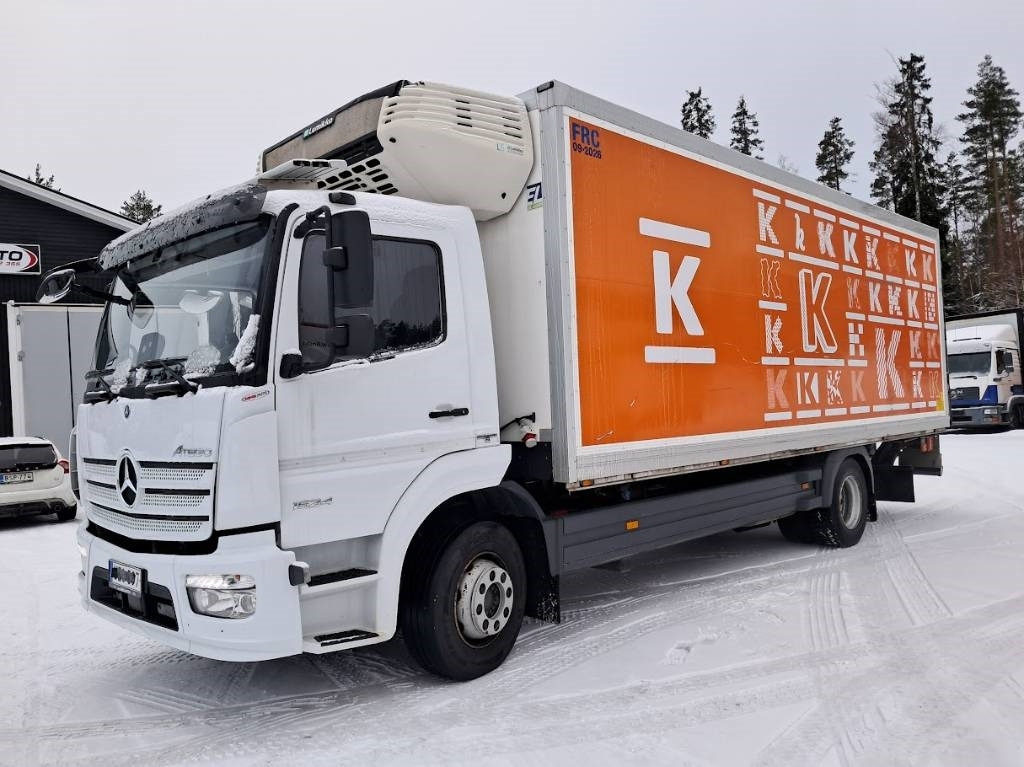 Mercedes-Benz Atego 1524 - Camion frigider: Foto 1 Mercedes-Benz Atego 1524 - Camion frigider: Foto 1