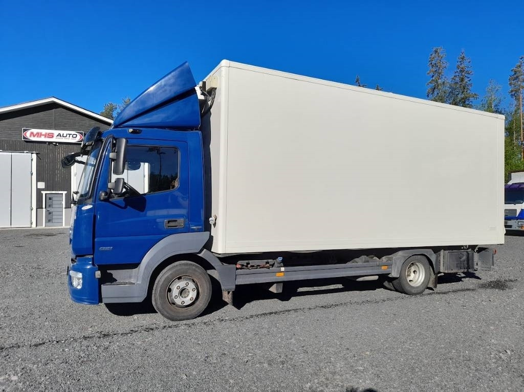 Mercedes-Benz Atego 821 - Camion frigider: Foto 1 Mercedes-Benz Atego 821 - Camion frigider: Foto 1