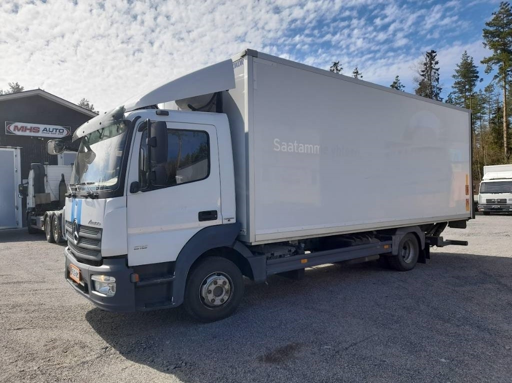 Mercedes-Benz Atego 918 Euro 6 - Camion frigider: Foto 1 Mercedes-Benz Atego 918 Euro 6 - Camion frigider: Foto 1