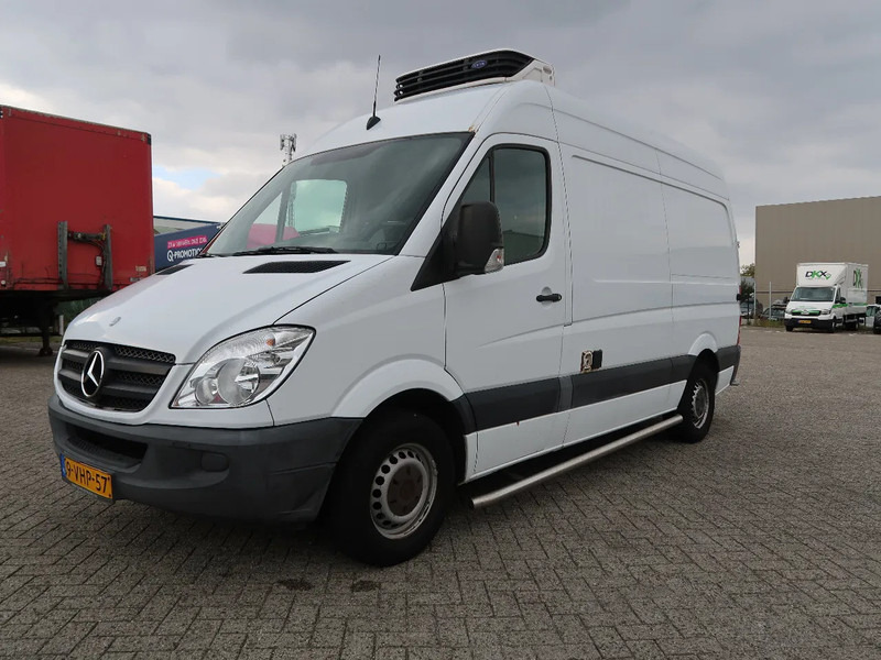 Mercedes-Benz Sprinter 311 CDI, L2H2, Manual, Carrier, TUV, NL Van, Top! - Autoutilitară frigorifica: Foto 1 Mercedes-Benz Sprinter 311 CDI, L2H2, Manual, Carrier, TUV, NL Van, Top! - Autoutilitară frigorifica: Foto 1
