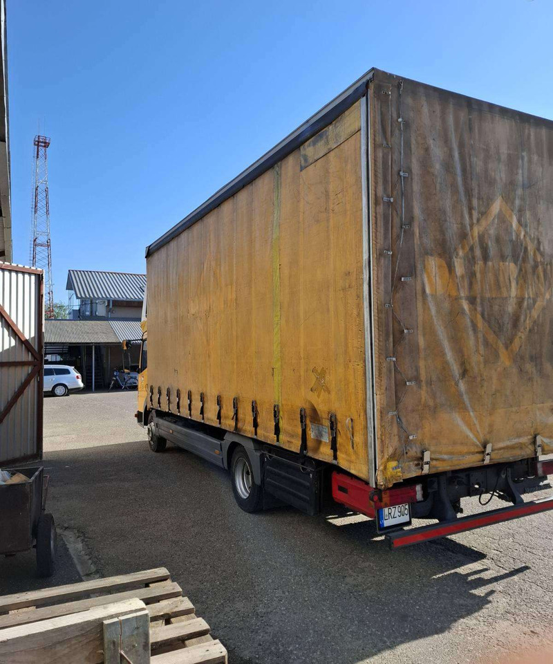 Mercedes-Benz Atego - Camion cu prelată: Foto 4 Mercedes-Benz Atego - Camion cu prelată: Foto 4