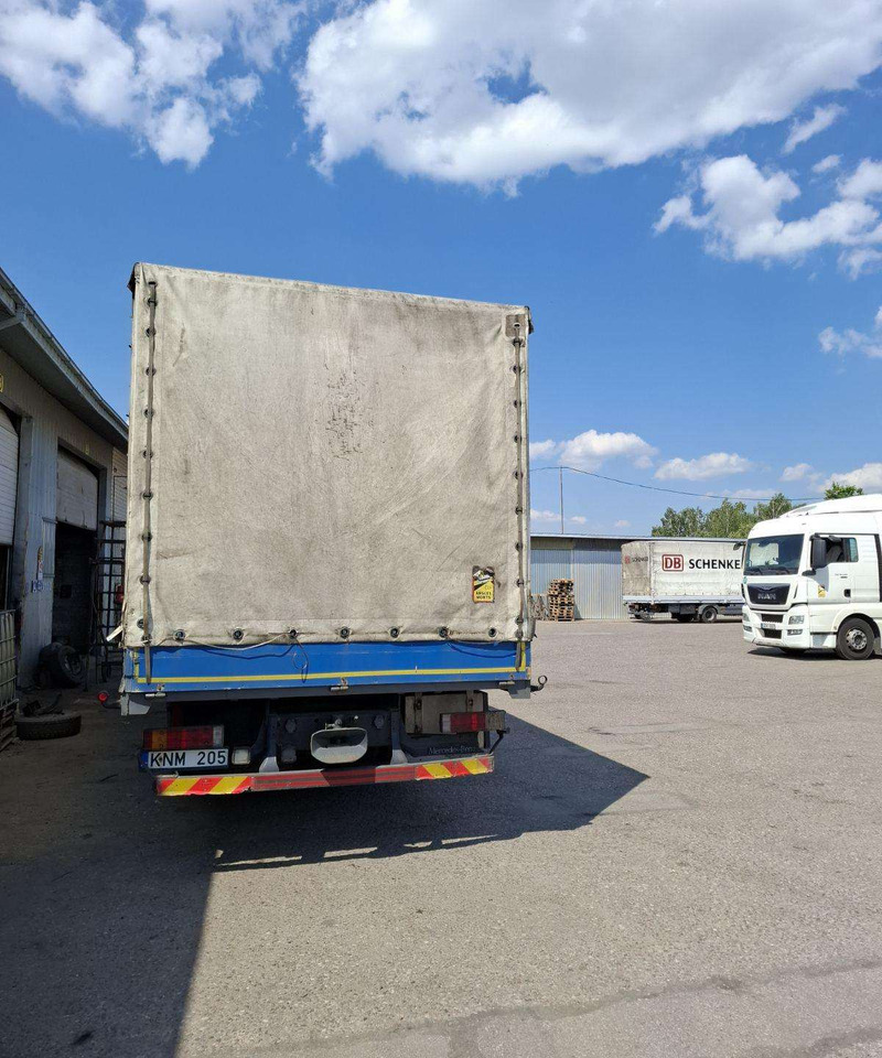 Mercedes-Benz Atego - Camion cu prelată: Foto 2 Mercedes-Benz Atego - Camion cu prelată: Foto 2