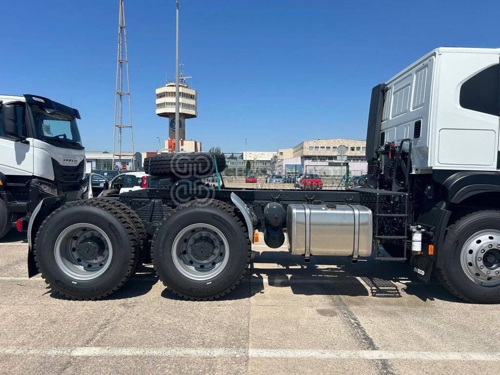 IVECO T-WAY Tractor 6×4 AT720T47TH GCW 120 Ton HP 470 MY25 - Cap tractor: Foto 5 IVECO T-WAY Tractor 6×4 AT720T47TH GCW 120 Ton HP 470 MY25 - Cap tractor: Foto 5