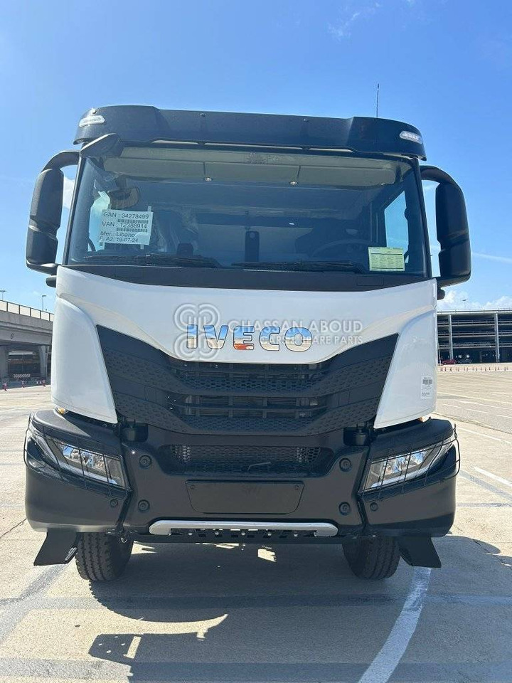 IVECO T-WAY Tractor 6×4 AT720T47TH GVW 26-38 Ton HP 470 R20Tyre MY25 - Cap tractor: Foto 4 IVECO T-WAY Tractor 6×4 AT720T47TH GVW 26-38 Ton HP 470 R20Tyre MY25 - Cap tractor: Foto 4