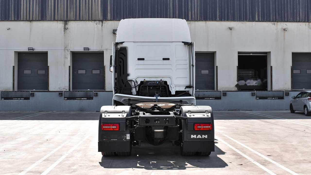 MAN TGX 18.500 4X2 BLS AUTOMATIC - Cap tractor: Foto 5 MAN TGX 18.500 4X2 BLS AUTOMATIC - Cap tractor: Foto 5