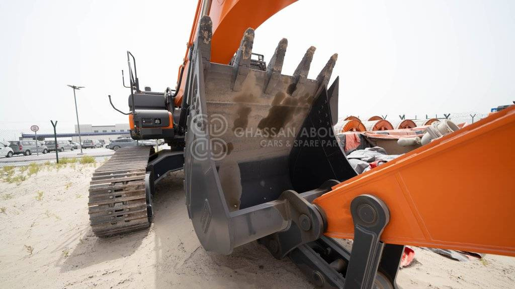 DOOSAN DX450 LCA-7M CRAWLER EXCAVATOR OPERATING WEIGHT 45 TON WITH 2.1 CBM BUCKET (HEAVY DUTY) SHOE 600MM MY2023 - Excavator pe şenile: Foto 3 DOOSAN DX450 LCA-7M CRAWLER EXCAVATOR OPERATING WEIGHT 45 TON WITH 2.1 CBM BUCKET (HEAVY DUTY) SHOE 600MM MY2023 - Excavator pe şenile: Foto 3