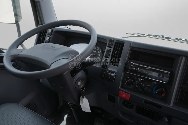 Isuzu NPR 75 4x2 Chassis - Camion şasiu: Foto 5 Isuzu NPR 75 4x2 Chassis - Camion şasiu: Foto 5