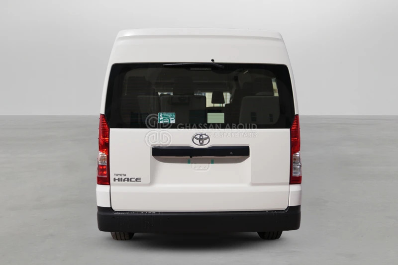 Toyota Hiace - Microbuz, Transport persoane: Foto 2 Toyota Hiace - Microbuz, Transport persoane: Foto 2