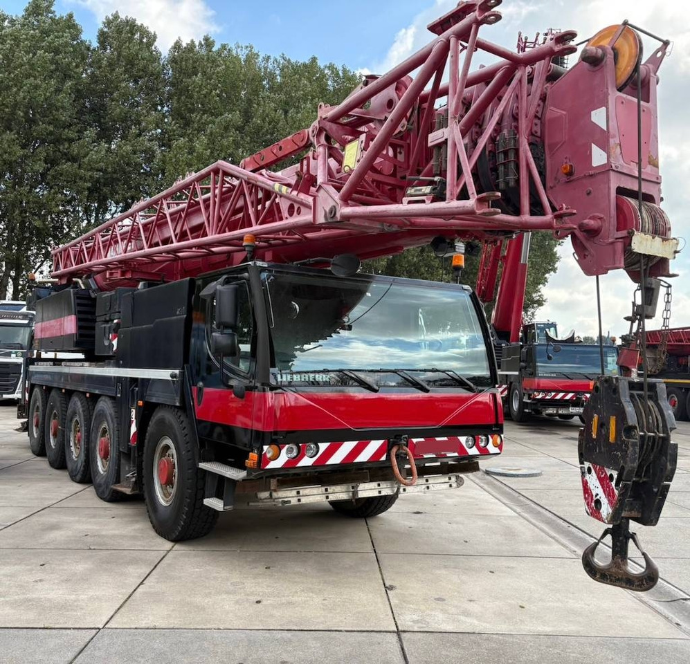 Liebherr LTM 1095-5.1 - Macara tot teren: Foto 1 Liebherr LTM 1095-5.1 - Macara tot teren: Foto 1