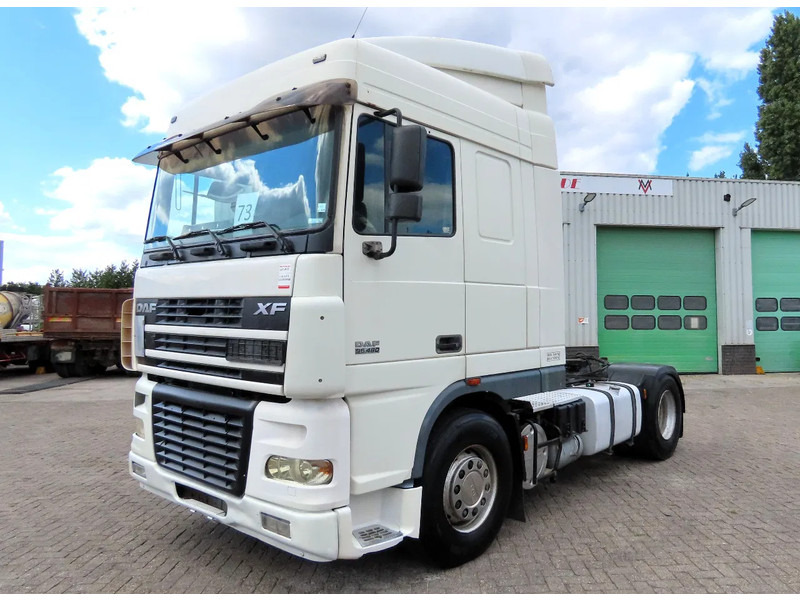 Cap tractor DAF 95.480 EURO 4, 2X FUEL TANK: Foto 1